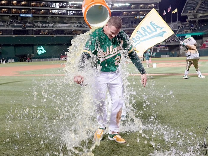 matt-chapman-water-bucket-celebration-athletics.jpg